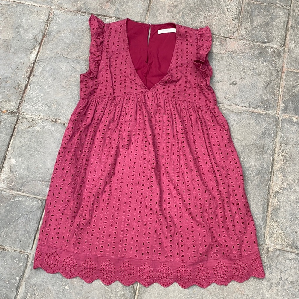 Low v-neck embroidered dress